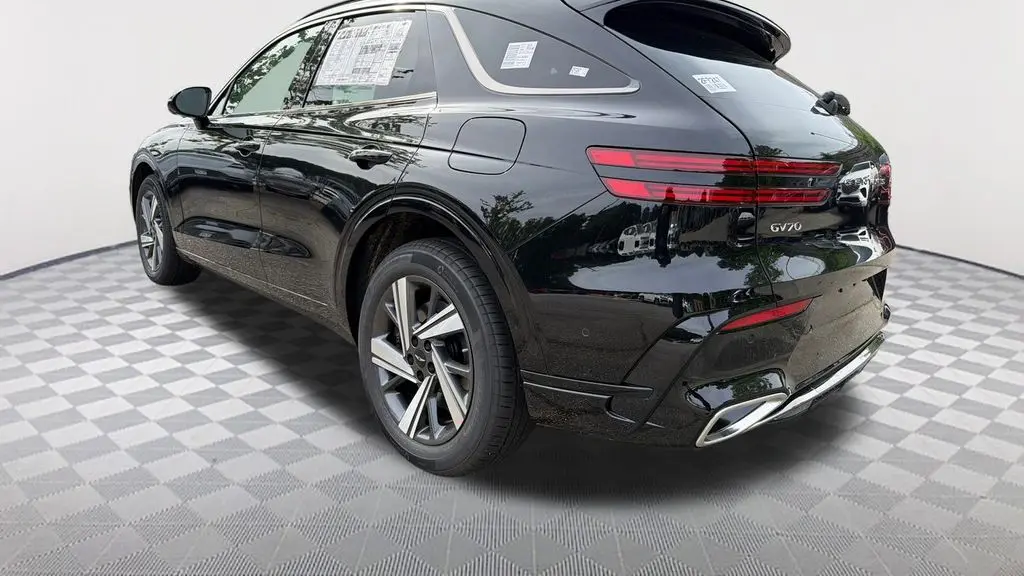 2026 Genesis GV70 3.5T Sport Advanced