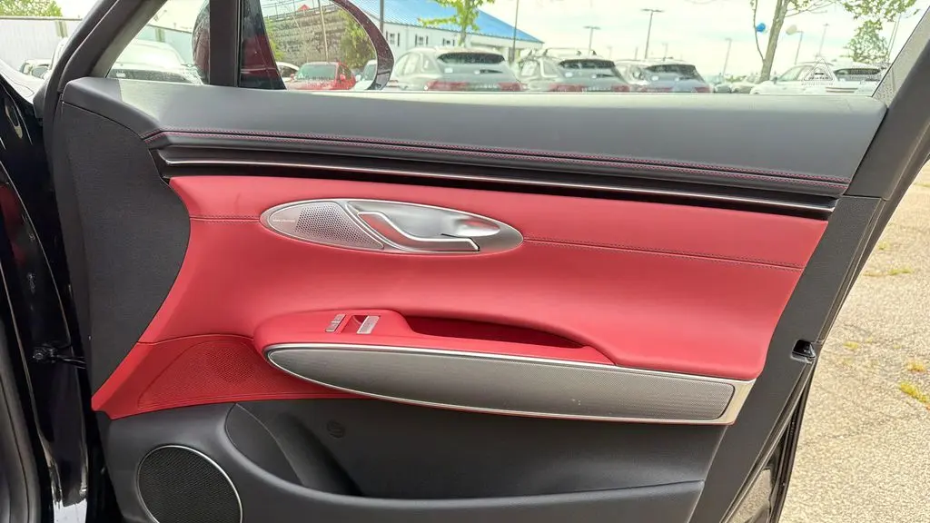 2026 Genesis GV70 3.5T Sport Advanced