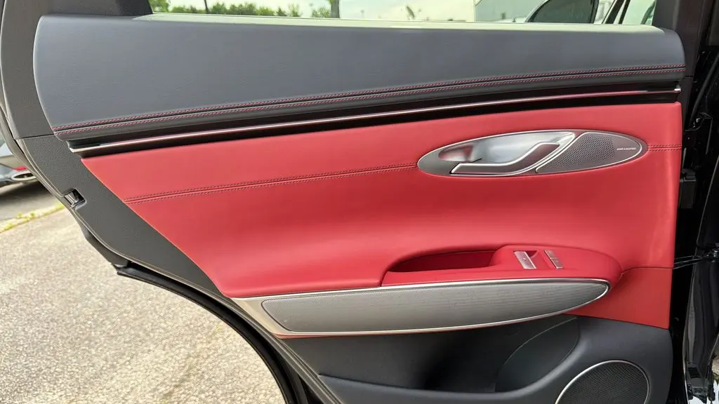 2026 Genesis GV70 3.5T Sport Advanced