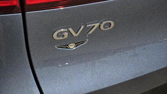 2026 Genesis GV70 3.5T Sport Advanced
