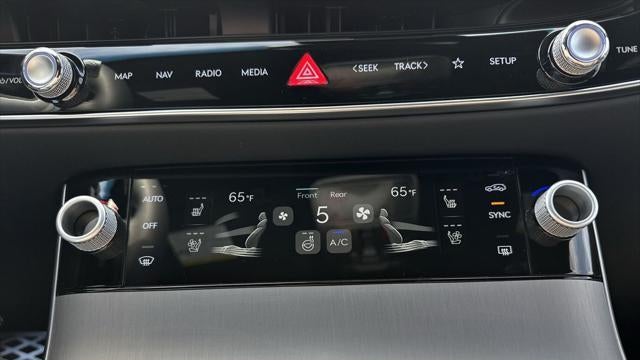 2026 Genesis GV70 3.5T Sport Advanced