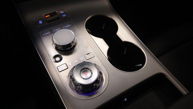 2026 Genesis GV70 3.5T Sport Advanced