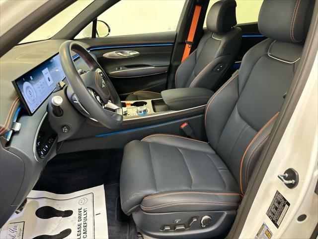 2026 Genesis Gv70 - $63,993