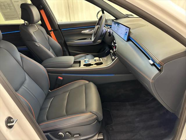 2026 Genesis Gv70 - $63,993