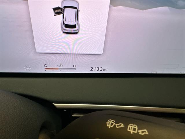 2026 Genesis Gv70 - $63,993