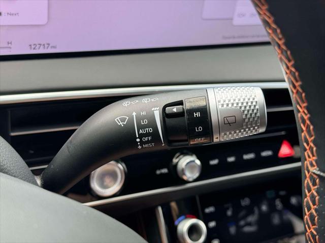 2026 Genesis Gv70 - $67,047