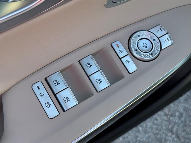 2026 Genesis Gv70 - $61,077