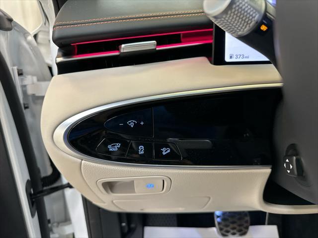 2026 Genesis Gv70 - $67,399