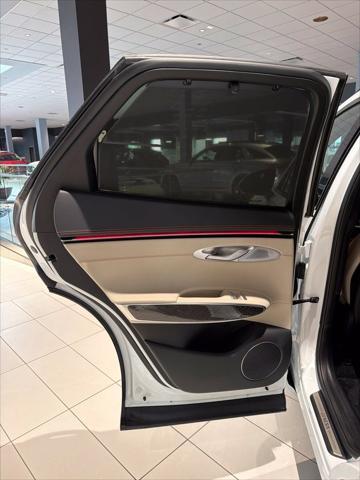 2026 Genesis Gv70 - $65,295