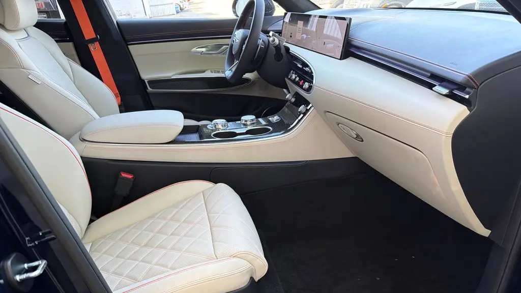 2026 Genesis GV70 3.5T Sport Prestige