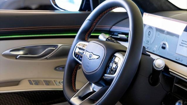 2026 Genesis GV70 3.5T Sport Prestige