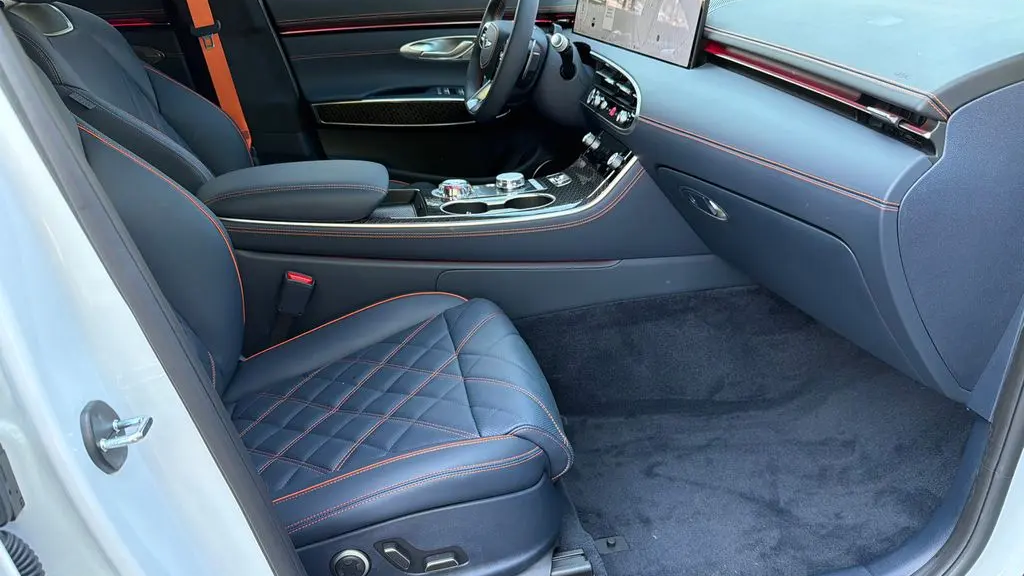 2026 Genesis GV70 3.5T Sport Prestige