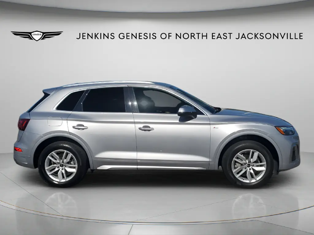 2026 Genesis Gv70 - $65,100