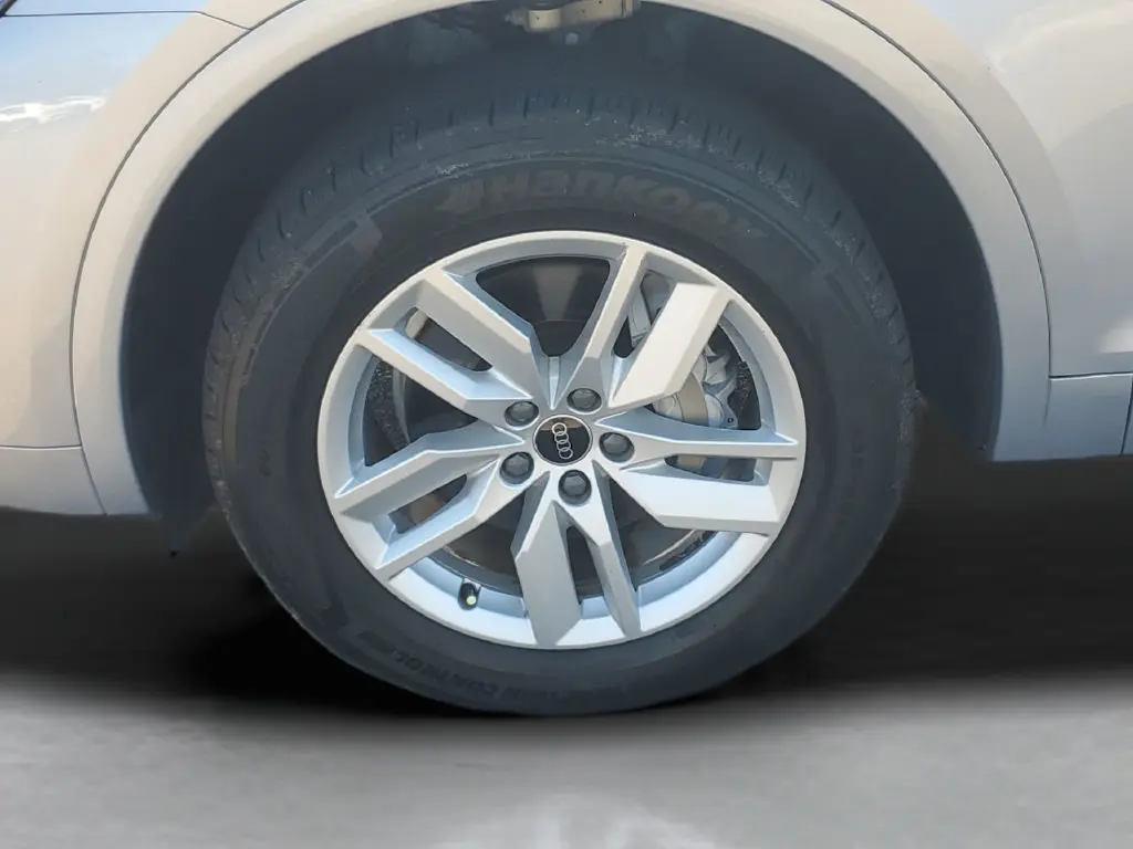 2026 Genesis Gv70 - $65,100
