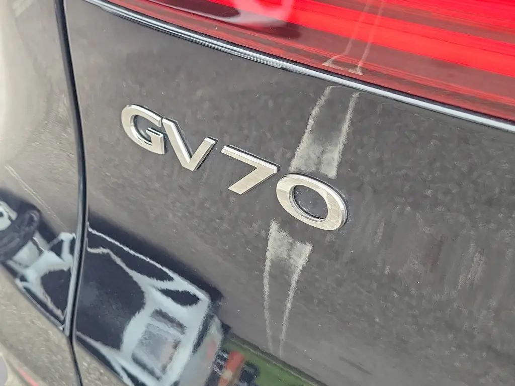 2026 Genesis Gv70 - $64,699
