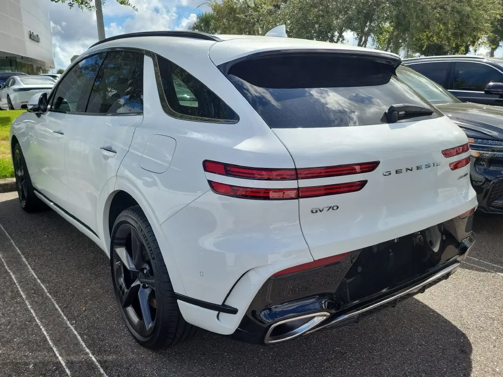 2026 Genesis Gv70 - $68,200