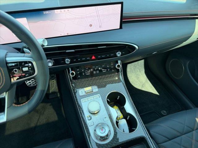 2026 Genesis Gv70 - $60,995