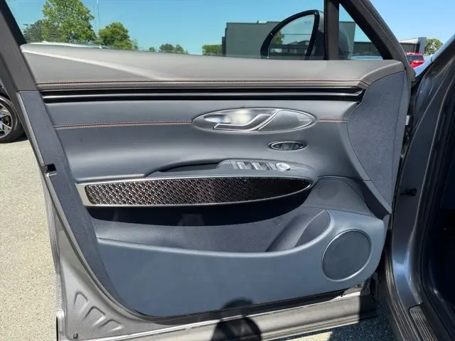 2026 Genesis Gv70 - $59,995