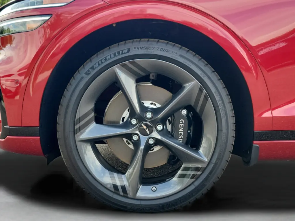 2026 Genesis Gv70 - $68,298