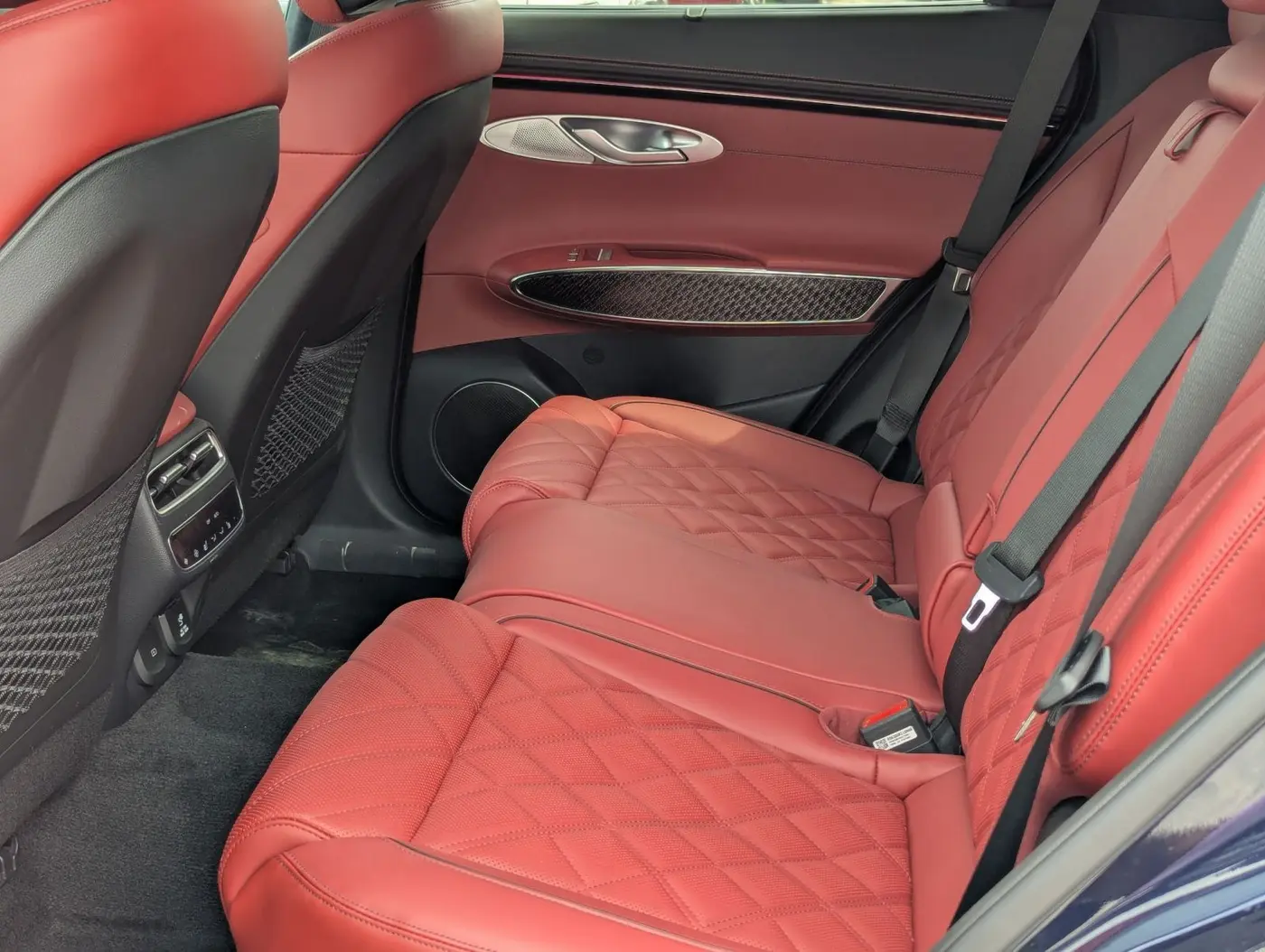 2026 Genesis Gv70 - $60,767