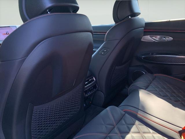 2026 Genesis Gv70 - $58,888