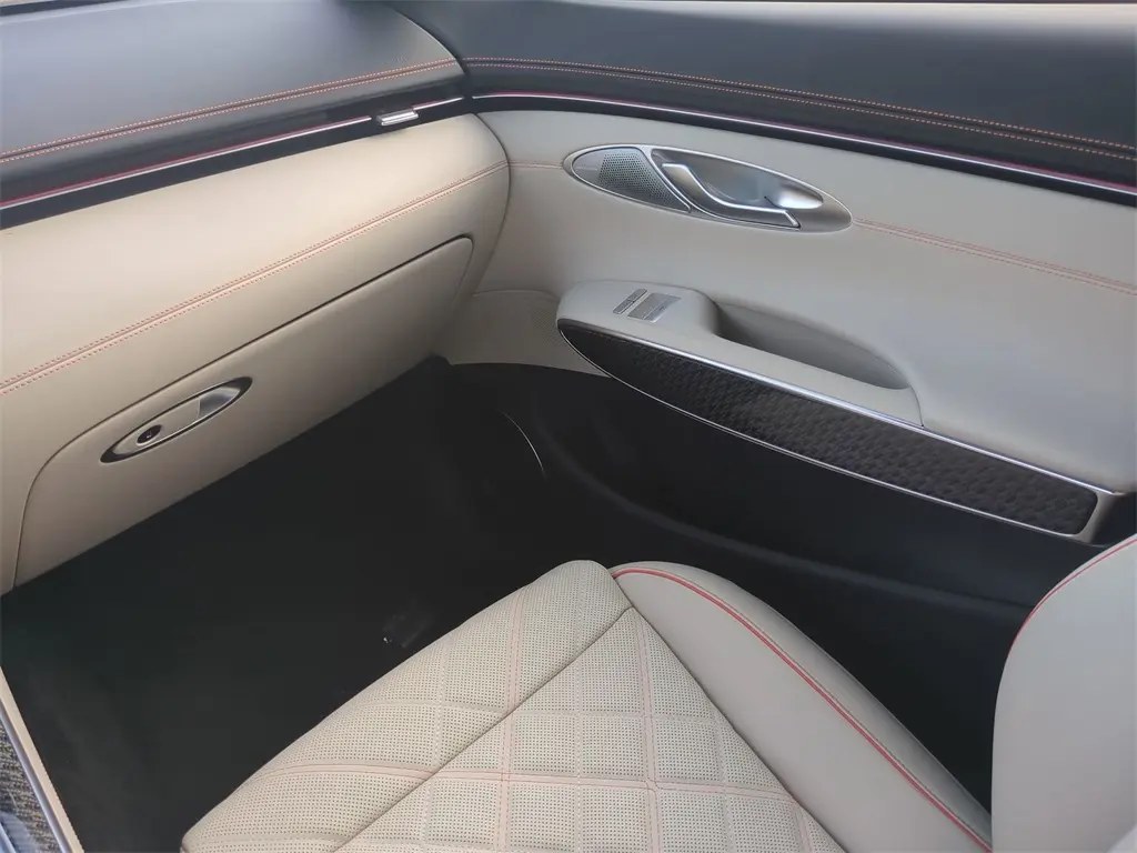 2026 Genesis Gv70 - $64,899