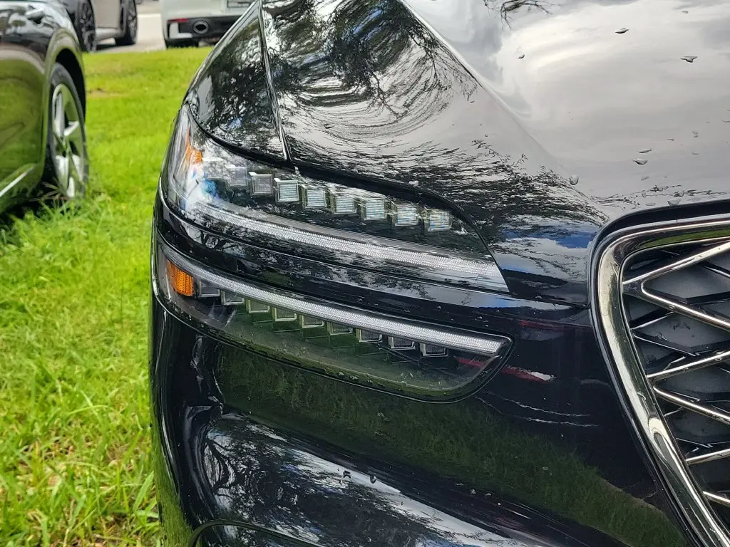 2026 Genesis Gv70 - $64,699