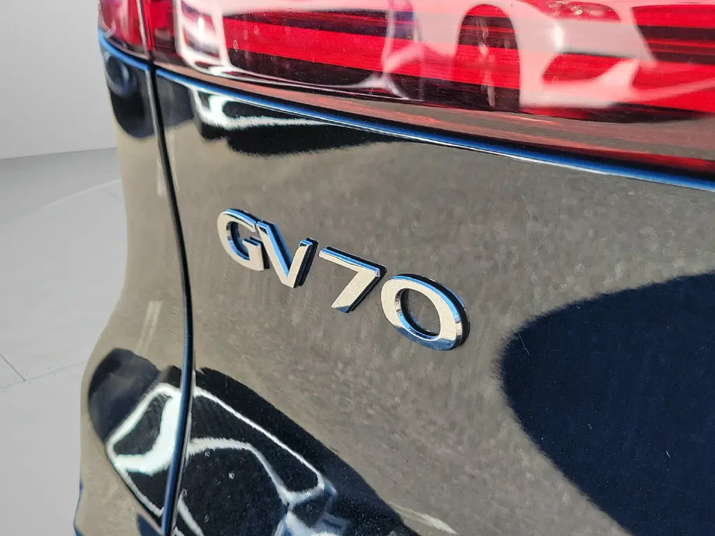 2026 Genesis Gv70 - $64,399