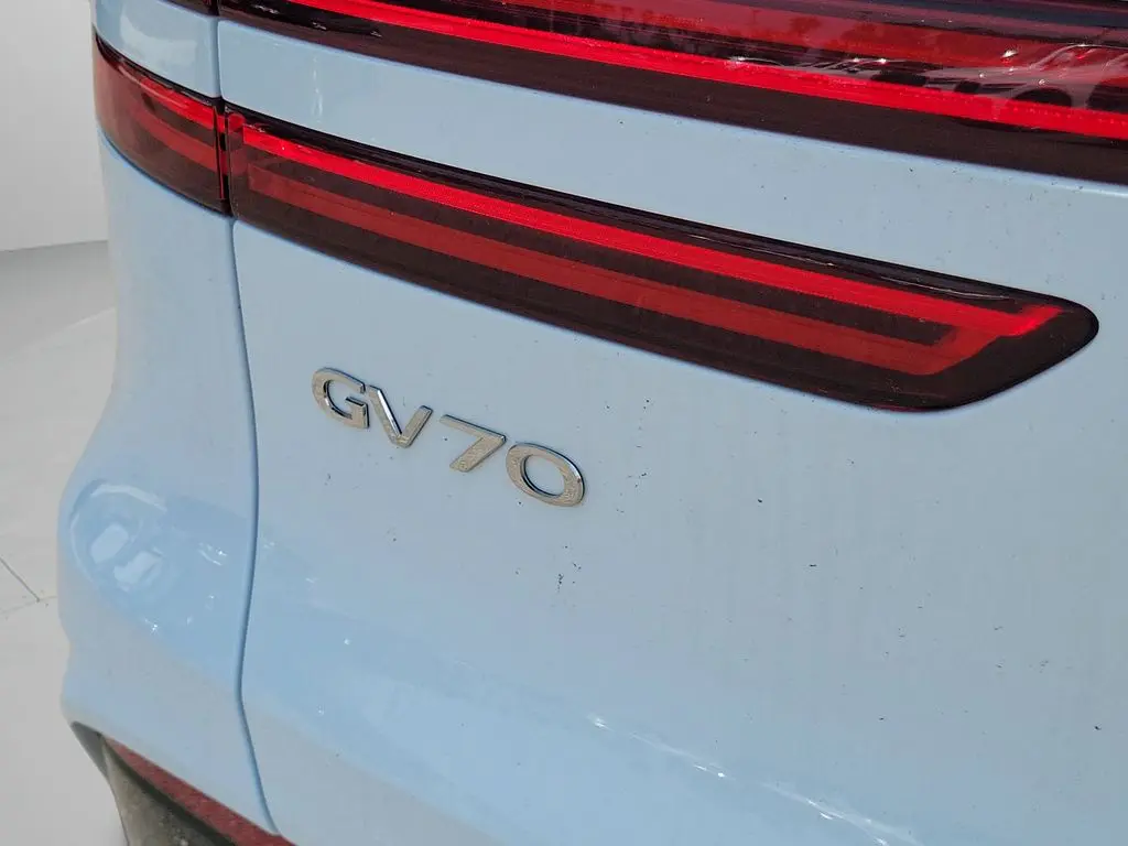 2026 Genesis Gv70 - $64,200