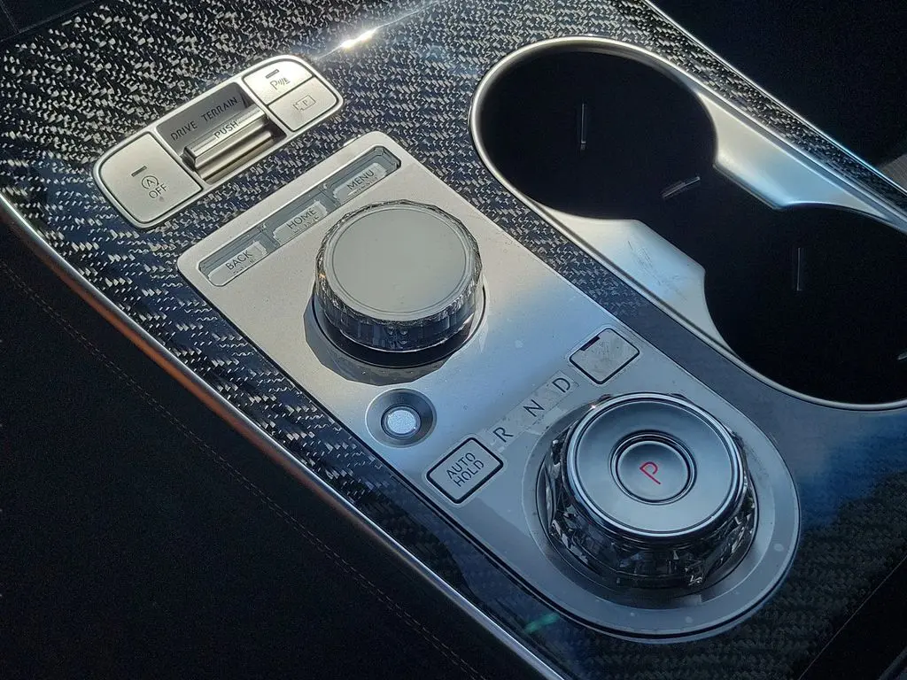 2026 Genesis Gv70 - $64,200