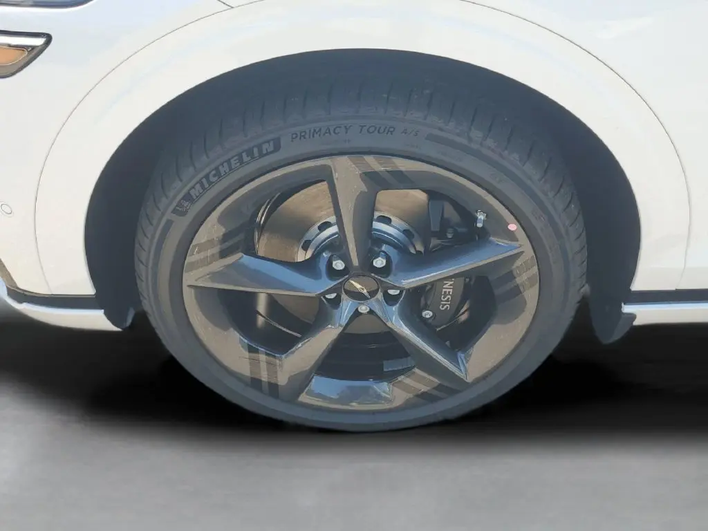 2026 Genesis Gv70 - $71,299