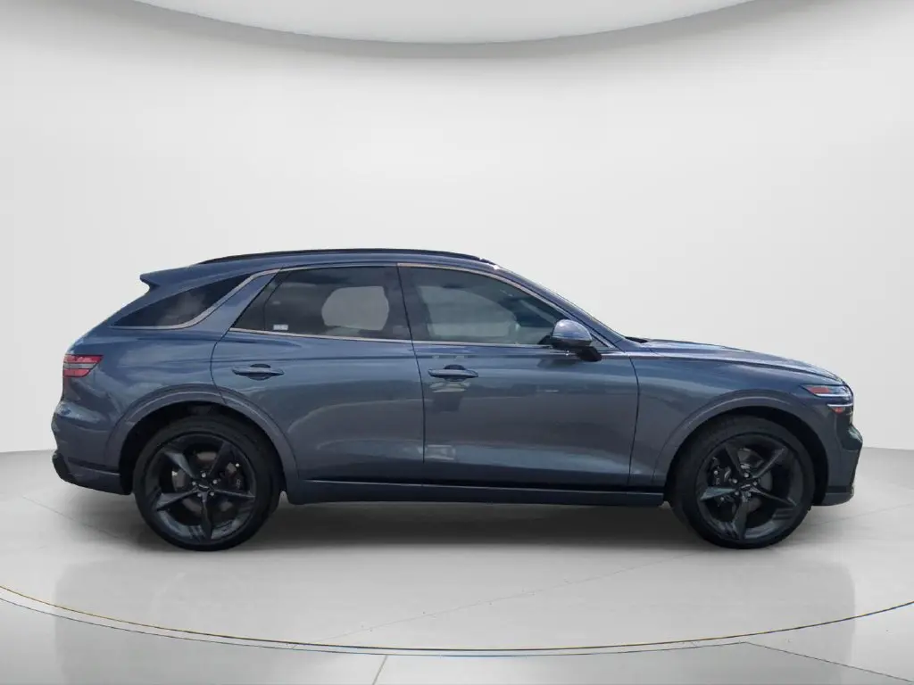 2026 Genesis Gv70 - $55,999
