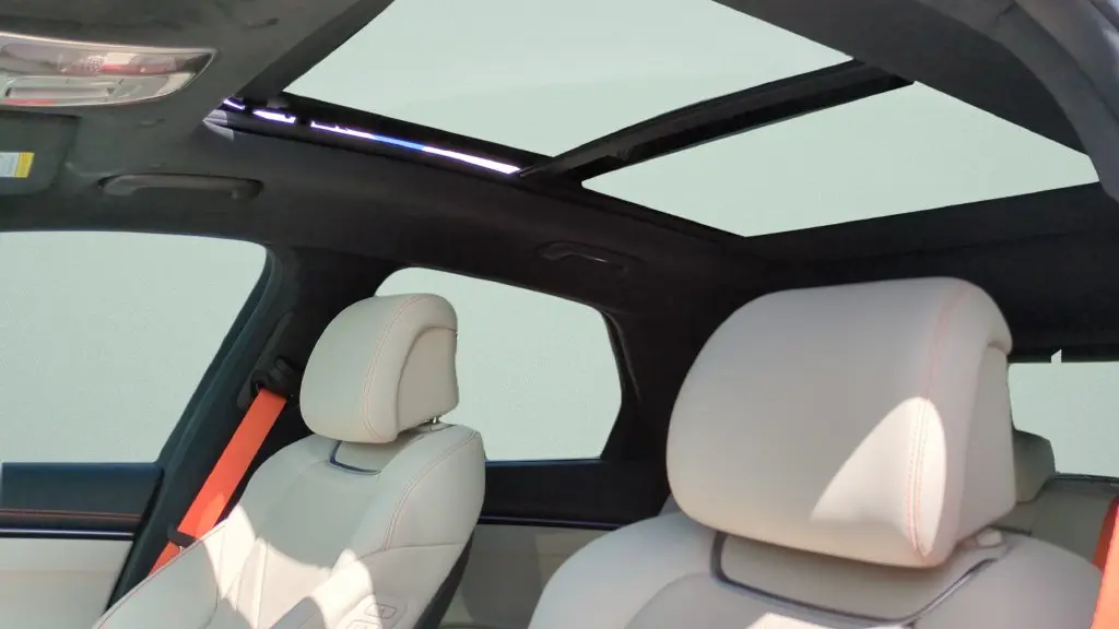 2026 Genesis Gv70 - $55,999