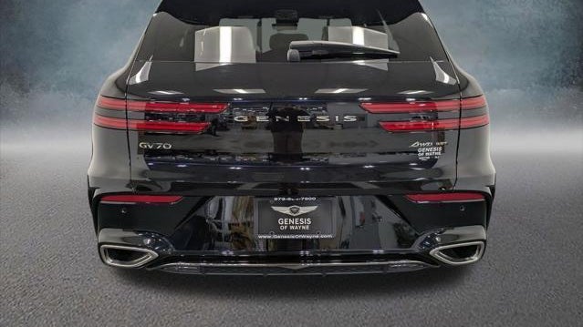 2026 Genesis GV70 3.5T Sport Prestige