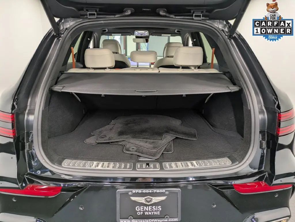 2026 Genesis Gv70 - $63,326