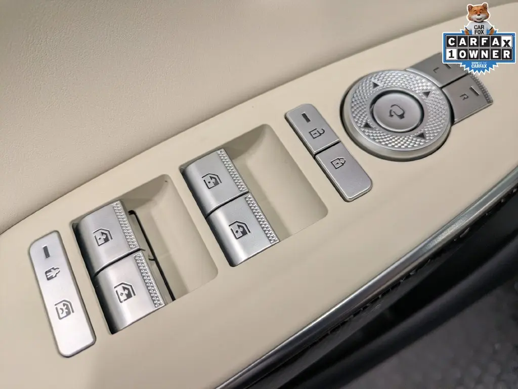 2026 Genesis Gv70 - $63,326