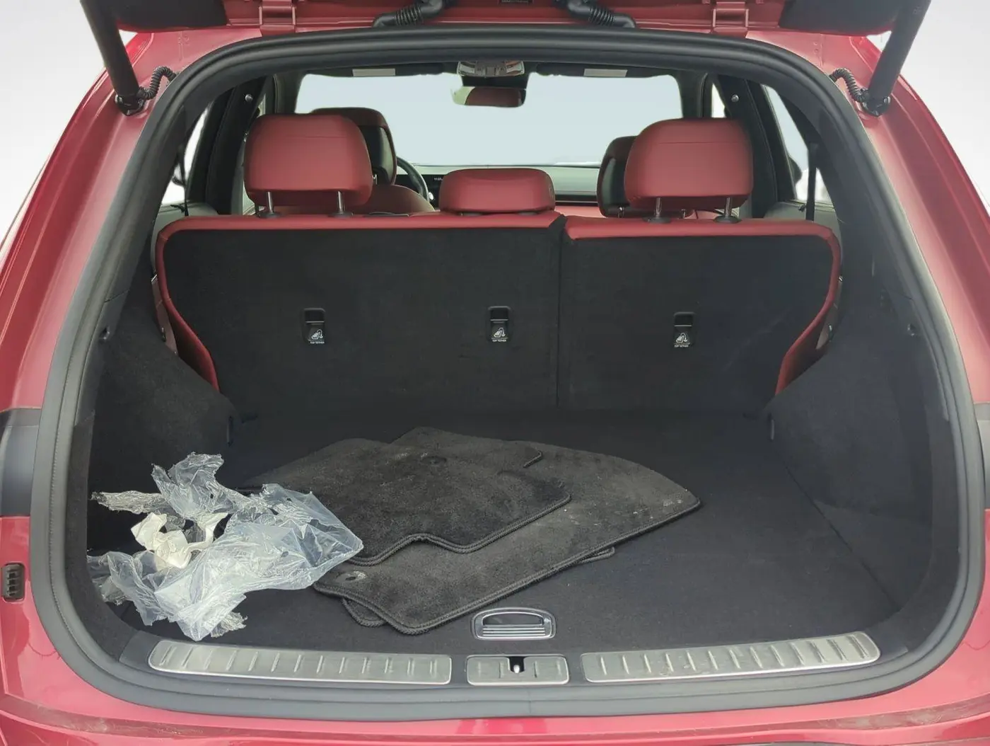 2026 Genesis Gv70 - $59,295