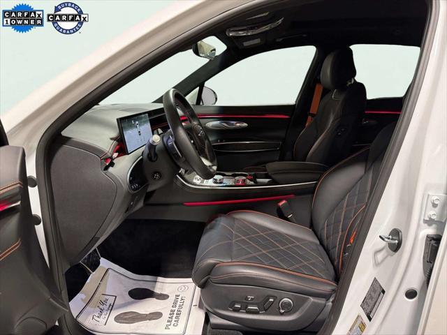 2026 Genesis Gv70 - $63,999