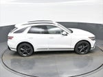 2026 GV70 Thumbnail 23