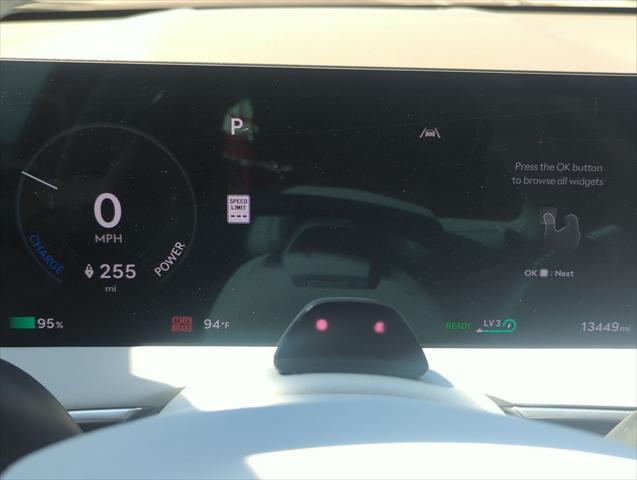 2026 Genesis Gv70 - $63,300