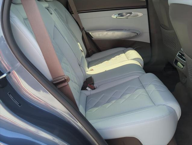 2026 Genesis Gv70 - $63,300