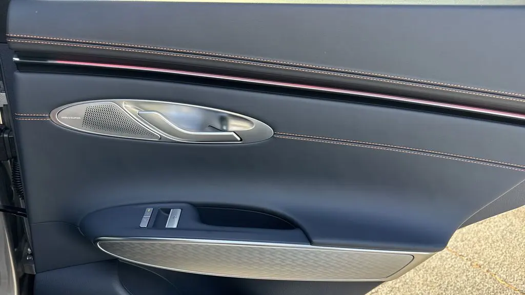 2026 Genesis GV70 2.5T Sport Prestige
