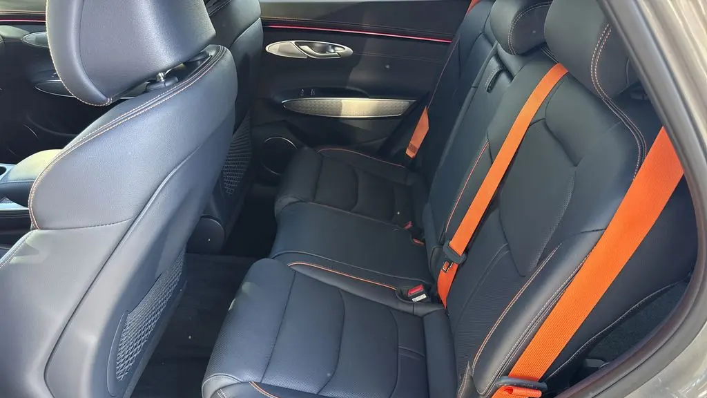 2026 Genesis GV70 2.5T Sport Prestige