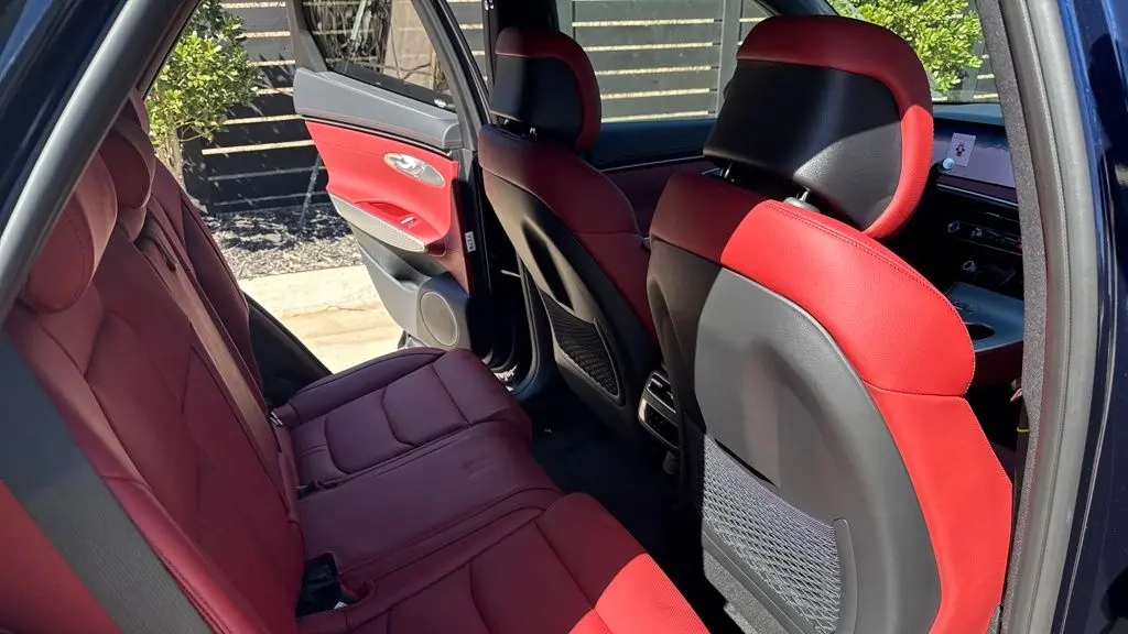 2026 Genesis GV70 2.5T Sport Prestige