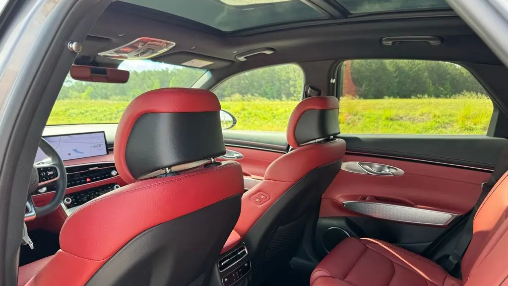 2026 Genesis GV70 2.5T Sport Prestige