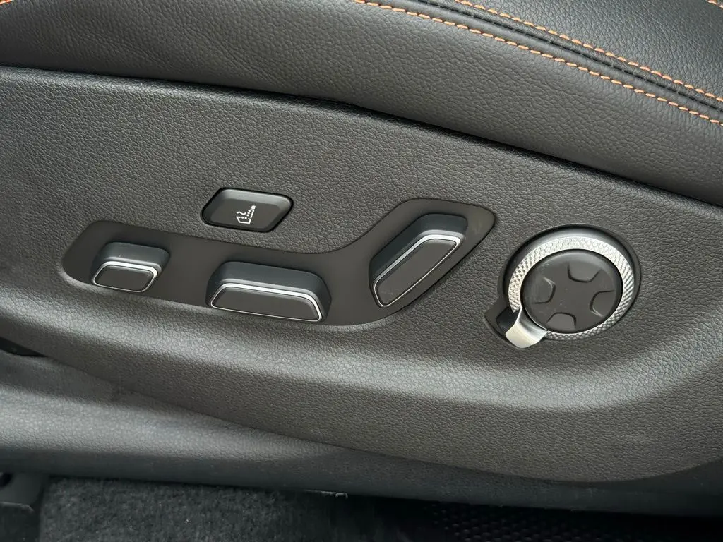 2026 Genesis Gv70 - $58,919
