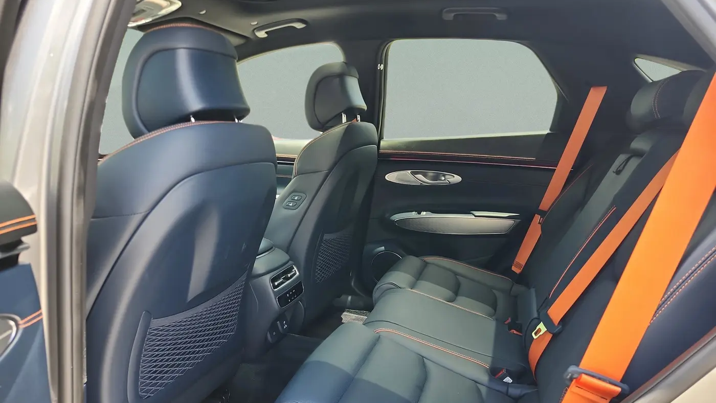 2026 Genesis GV70 2.5T Sport Prestige