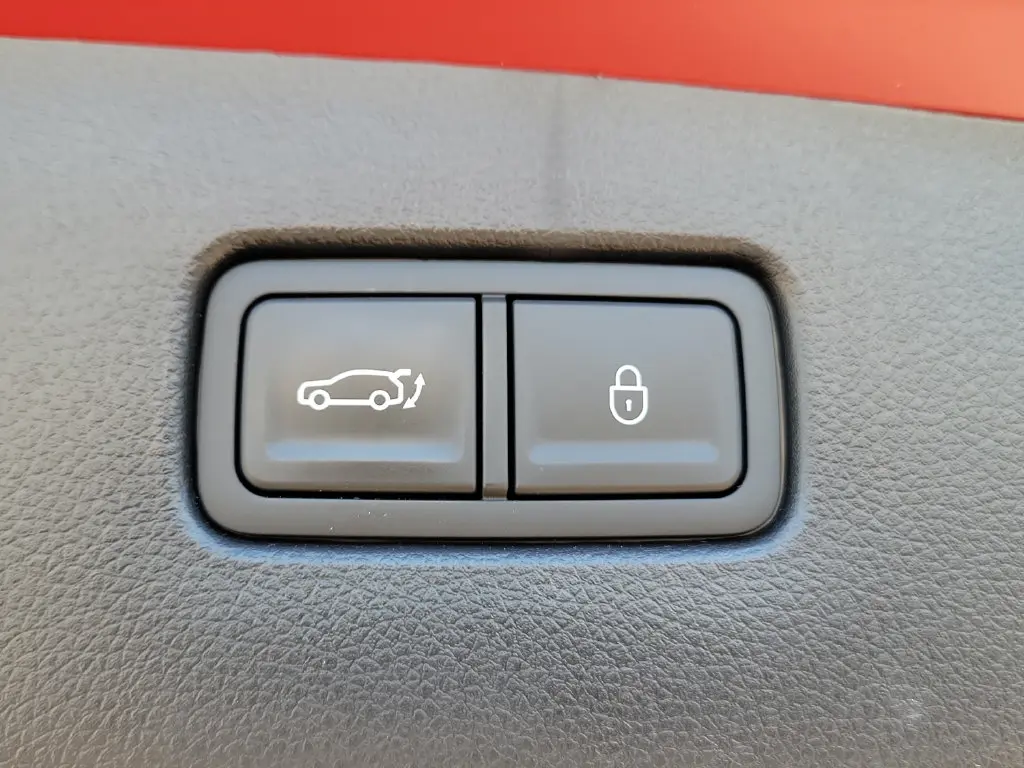 2026 Genesis Gv70 - $55,269
