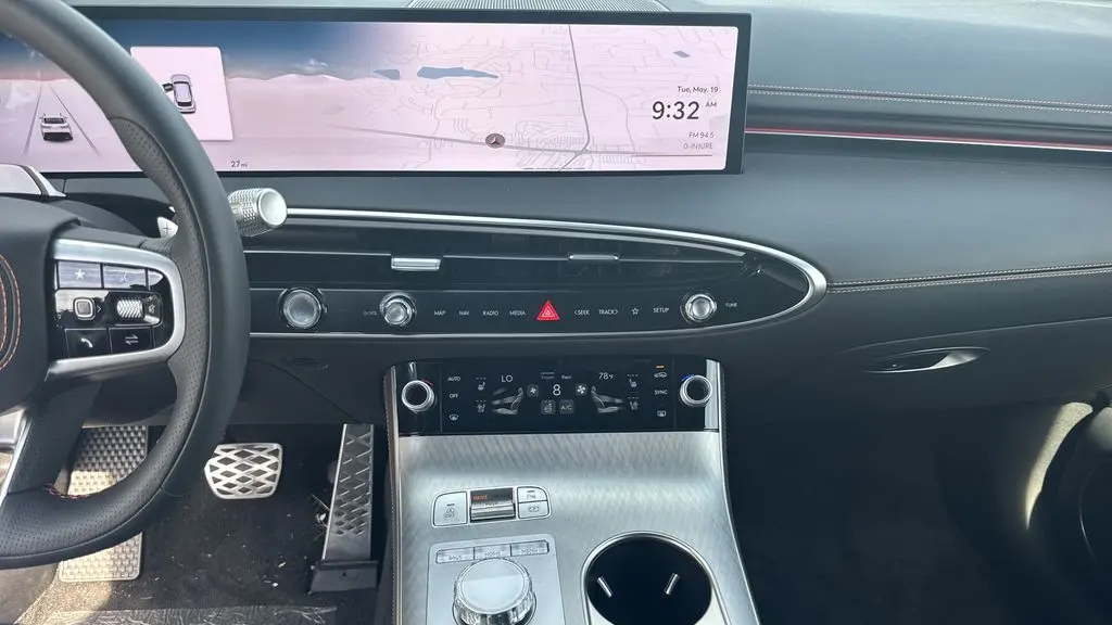 2026 Genesis GV70 2.5T Sport Prestige