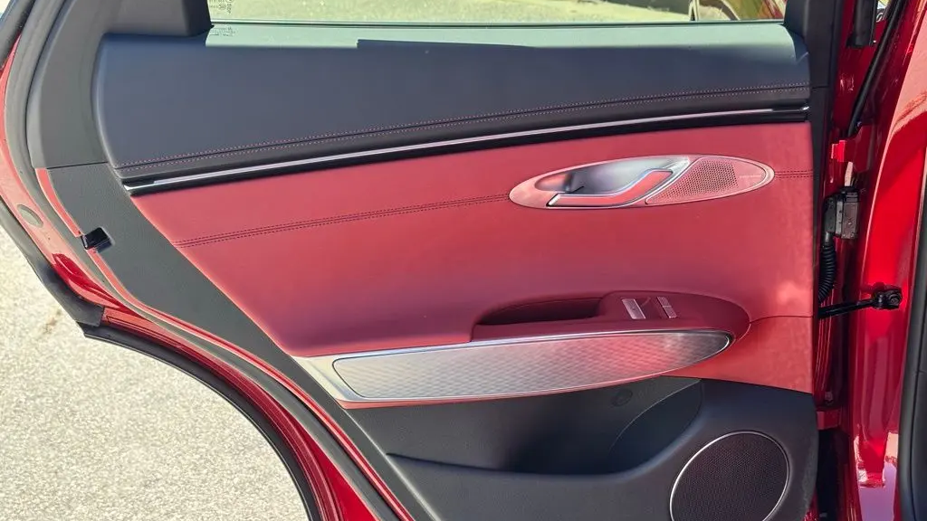 2026 Genesis GV70 2.5T Sport Prestige